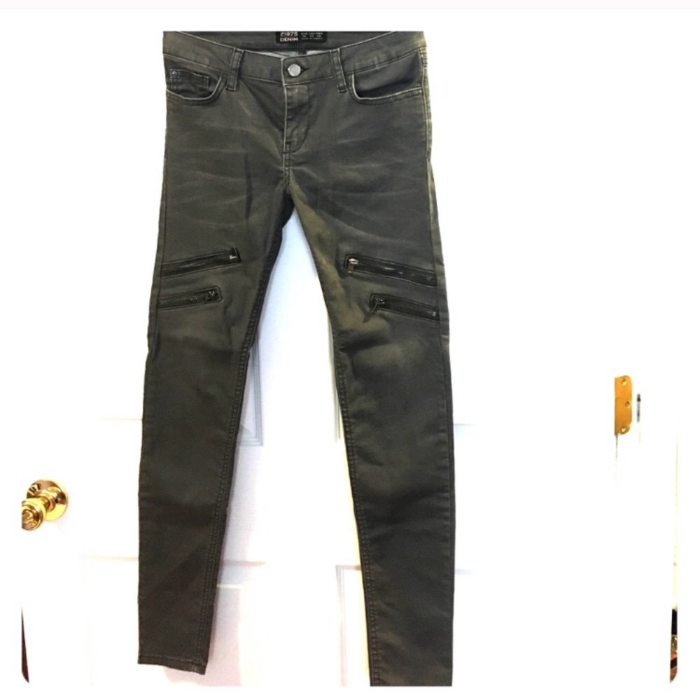 ZARA grey zipper jeans